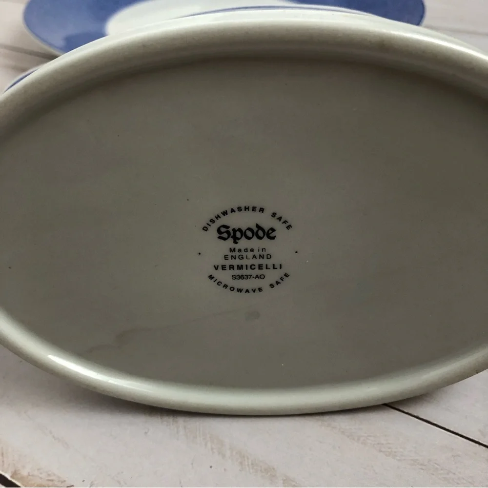 Spode Vermicelli Blue gravy boat and under plate